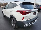 Used 2023 Kia Seltos S w/ Navigation Package image 5
