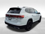 Used 2024 Volkswagen Atlas SE image 4