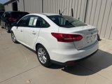 Used 2016 Ford Focus SE image 2