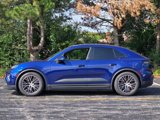 Certified 2025 Porsche Macan Electric image 2
