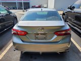 Used 2019 Toyota Camry SE image 5