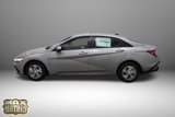 New 2025 Hyundai Elantra SE image 5