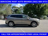 Used 2018 Buick Enclave Essence image 2