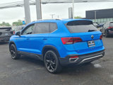 Certified 2022 Volkswagen Taos SE w/ Panoramic Sunroof Package image 5