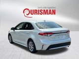 Used 2022 Toyota Corolla LE image 4