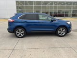 Used 2022 Ford Edge SEL w/ Convenience Package image 2