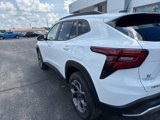 New 2025 Chevrolet Trax LT image 3