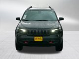 Used 2020 Jeep Cherokee Trailhawk image 2