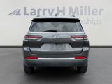 Used 2023 Jeep Grand Cherokee L Laredo image 4
