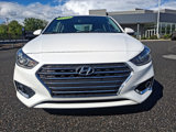 Used 2022 Hyundai Accent SEL image 2