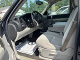 Used 2007 Chevrolet Silverado 2500 LT w/ Snow Plow Prep Package image 6