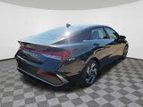 Used 2024 Hyundai Elantra SEL w/ Convenience Package image 4