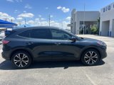 Used 2022 Ford Escape SE w/ SE Sport Appearance Package image 5