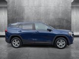 Used 2022 GMC Terrain SLE image 4