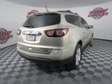 Used 2017 Chevrolet Traverse LT w/ Style and Technology Package image 5