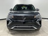 New 2024 Volkswagen Taos SE image 2