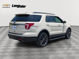 Used 2018 Ford Explorer XLT w/ Equipment Group 202A image 6