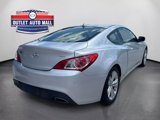 Used 2011 Hyundai Genesis 2.0T image 3