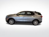 Used 2024 Chevrolet Equinox LT image 2