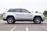 Used 2015 Jeep Grand Cherokee Limited w/ Trailer Tow Group IV image 2
