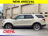 Used 2018 Ford Explorer XLT w/ Equipment Group 202A image 4