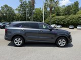 Used 2021 Kia Sorento LX image 2