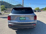 Used 2022 Kia Sorento LX image 4