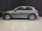 Used 2022 Audi Q5 e Premium w/ Convenience Package image 2