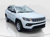 Used 2022 Jeep Compass Latitude image 3