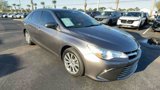Used 2015 Toyota Camry XLE image 2