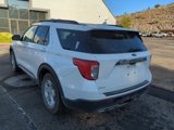 Used 2022 Ford Explorer XLT w/ Equipment Group 202A image 4