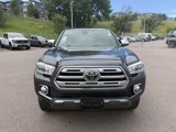 Used 2019 Toyota Tacoma Limited image 2