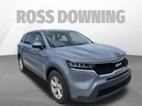 Used 2023 Kia Sorento LX image 3