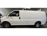Used 2002 Chevrolet Express 2500 image 2