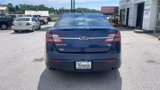 Used 2017 Ford Taurus SEL image 3