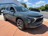 New 2025 Chevrolet Trax LT w/ Driver Confidence Package image 3