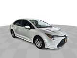 Used 2024 Toyota Corolla LE image 2