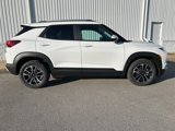 New 2025 Chevrolet TrailBlazer LT w/ LT Cold Weather Package image 2
