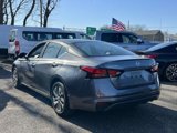 Used 2022 Nissan Altima 2.5 S image 4
