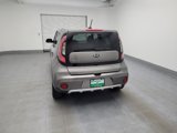 Used 2018 Kia Soul + image 6