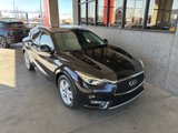 Used 2017 INFINITI QX30 Premium w/ Navigation Package image 4