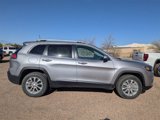 Used 2019 Jeep Cherokee Latitude w/ Popular Appearance Group image 5