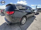 Used 2020 Chrysler Pacifica Touring w/ Tire & Wheel Group image 5