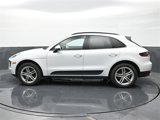 Certified 2018 Porsche Macan image 2