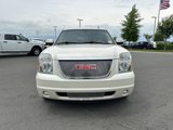 Used 2014 GMC Yukon XL Denali image 3