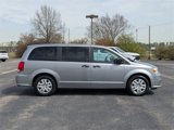 Used 2019 Dodge Grand Caravan SE image 2