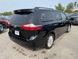 Used 2017 Toyota Sienna XLE image 5