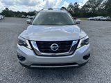 Used 2018 Nissan Pathfinder SL image 2