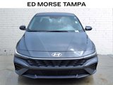 Used 2025 Hyundai Elantra Sport image 6