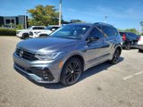 Used 2022 Volkswagen Tiguan SE R-Line image 4